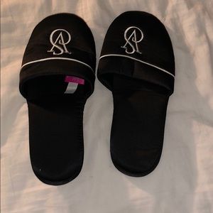 Victoria’s Secret Slippers